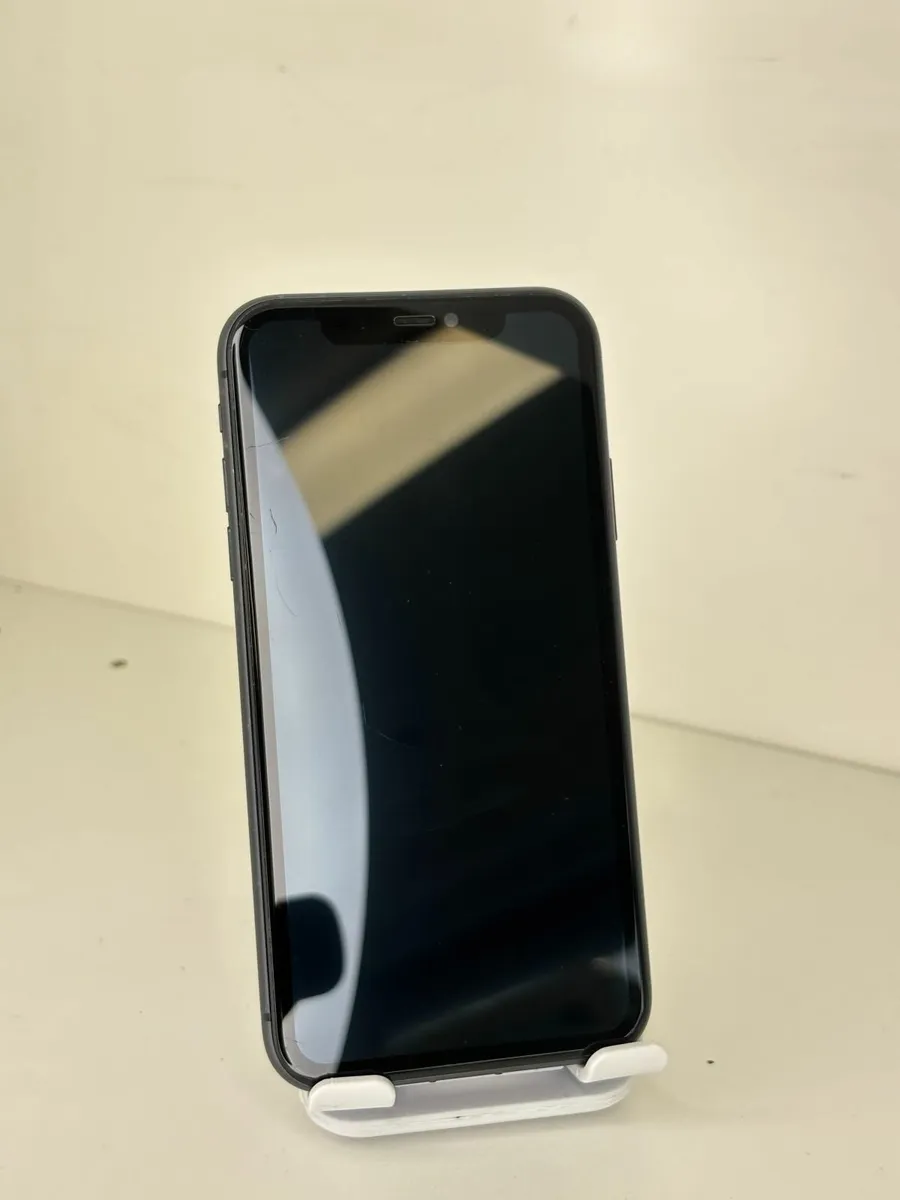 IPhone 11 - Image 3