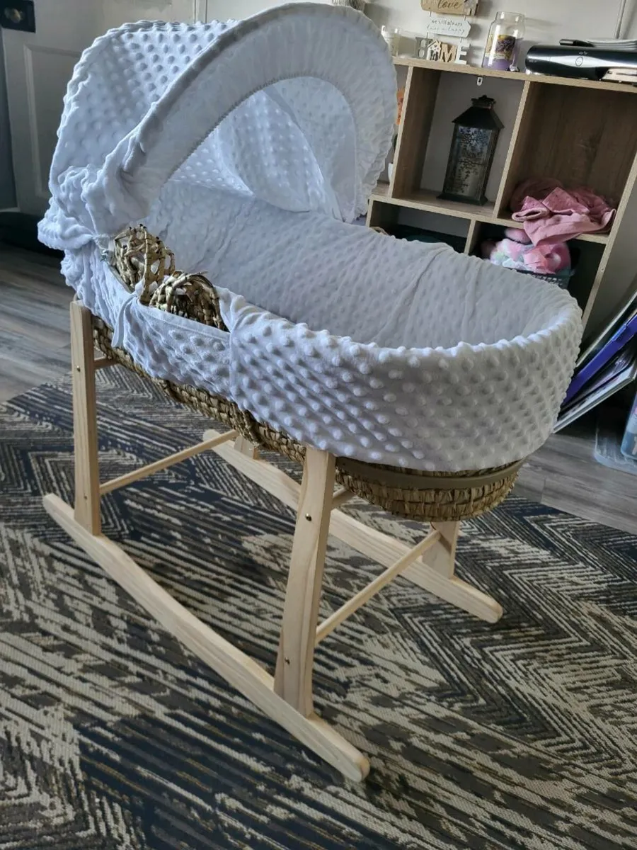 Baby crib - Image 2
