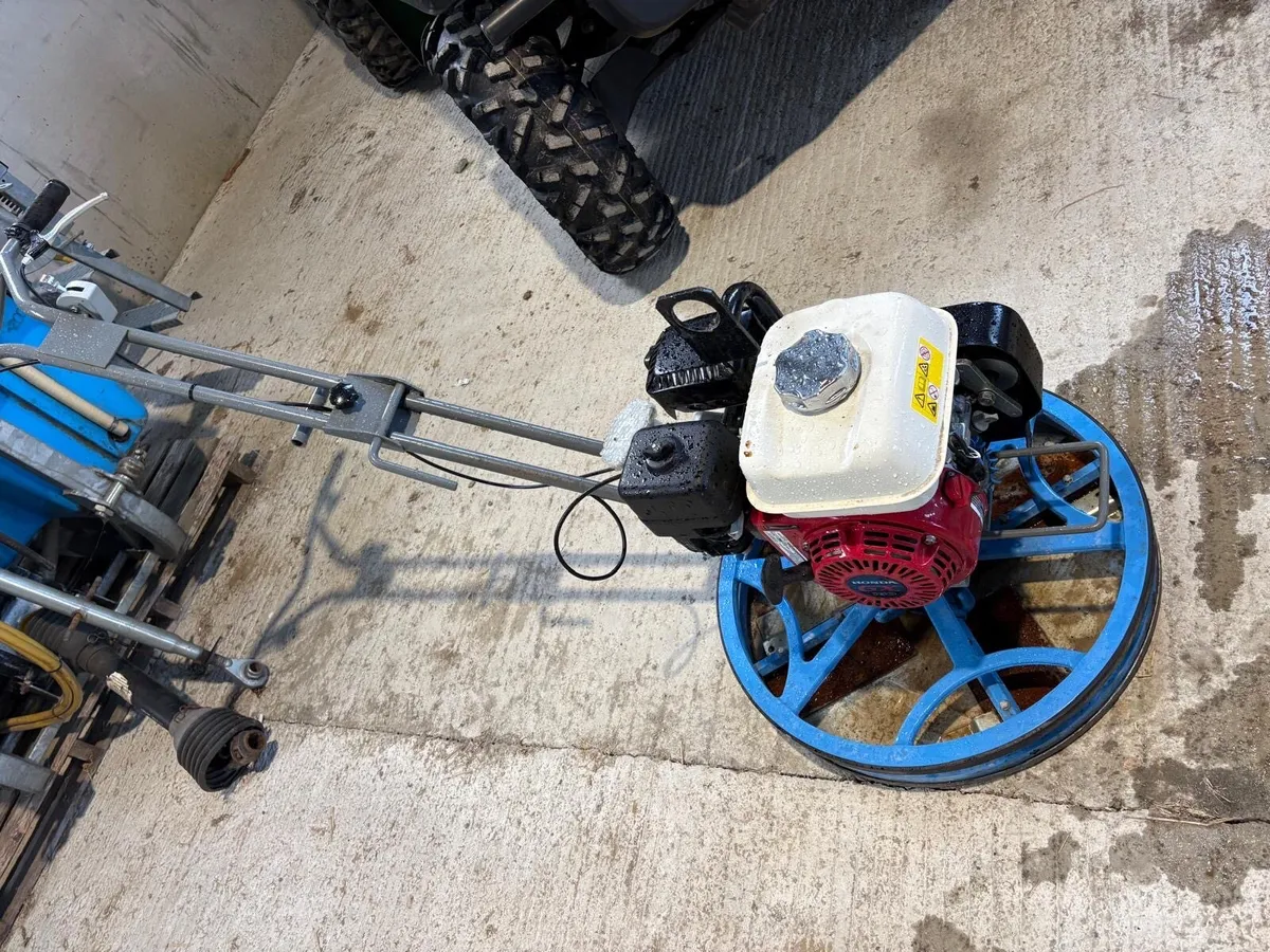 3x Power floats for sale. - Image 2