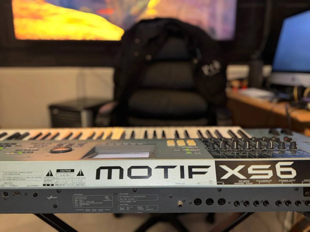 Yamaha Motif XS6 - Image 1