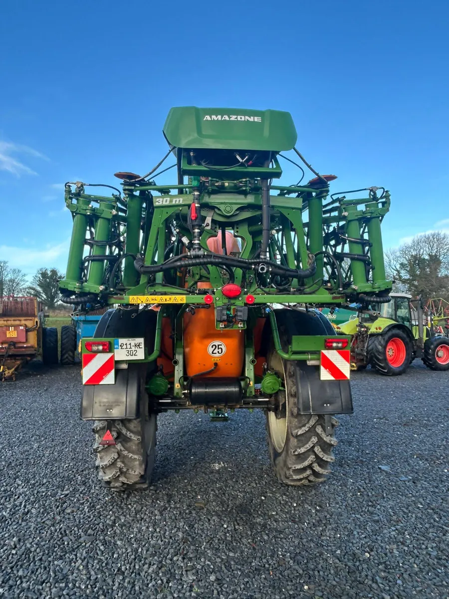 Amazone sprayer - Image 4