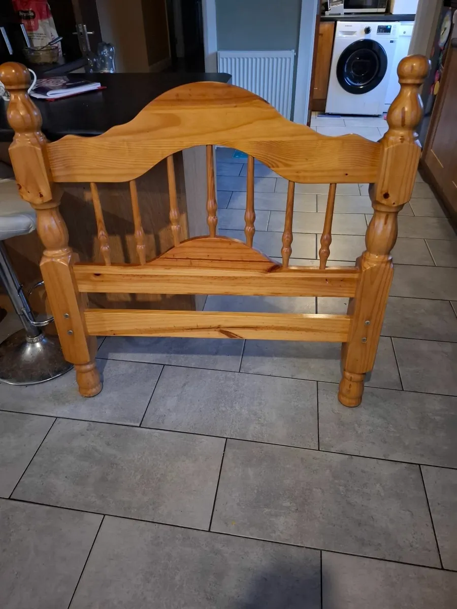 Singe pine bed - Image 2