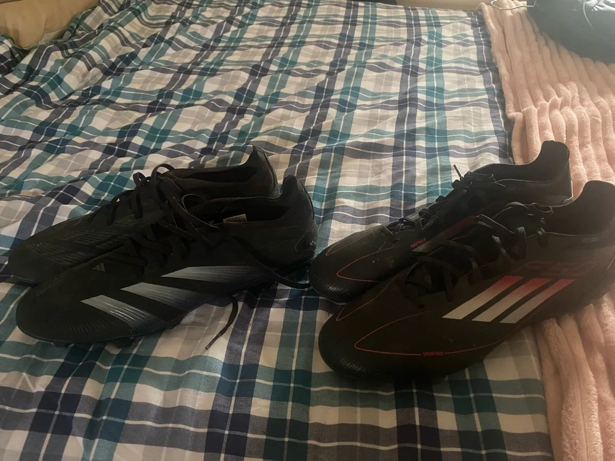 Football boots - Image 3