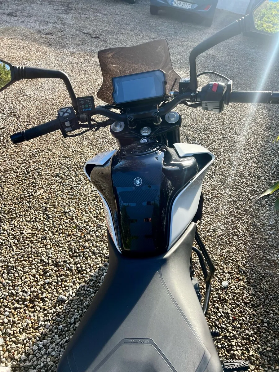 KTM Duke 390 - Image 4