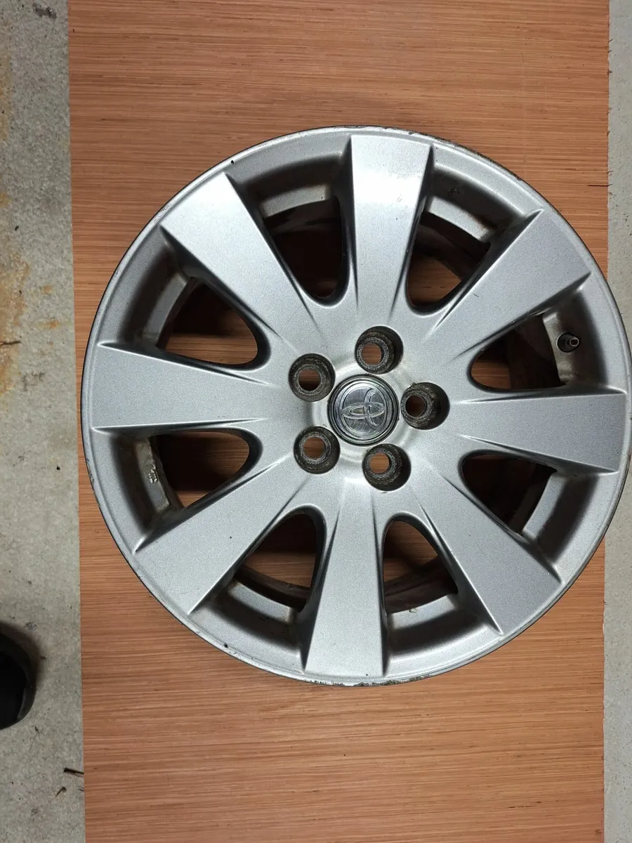Car wheels - Image 2