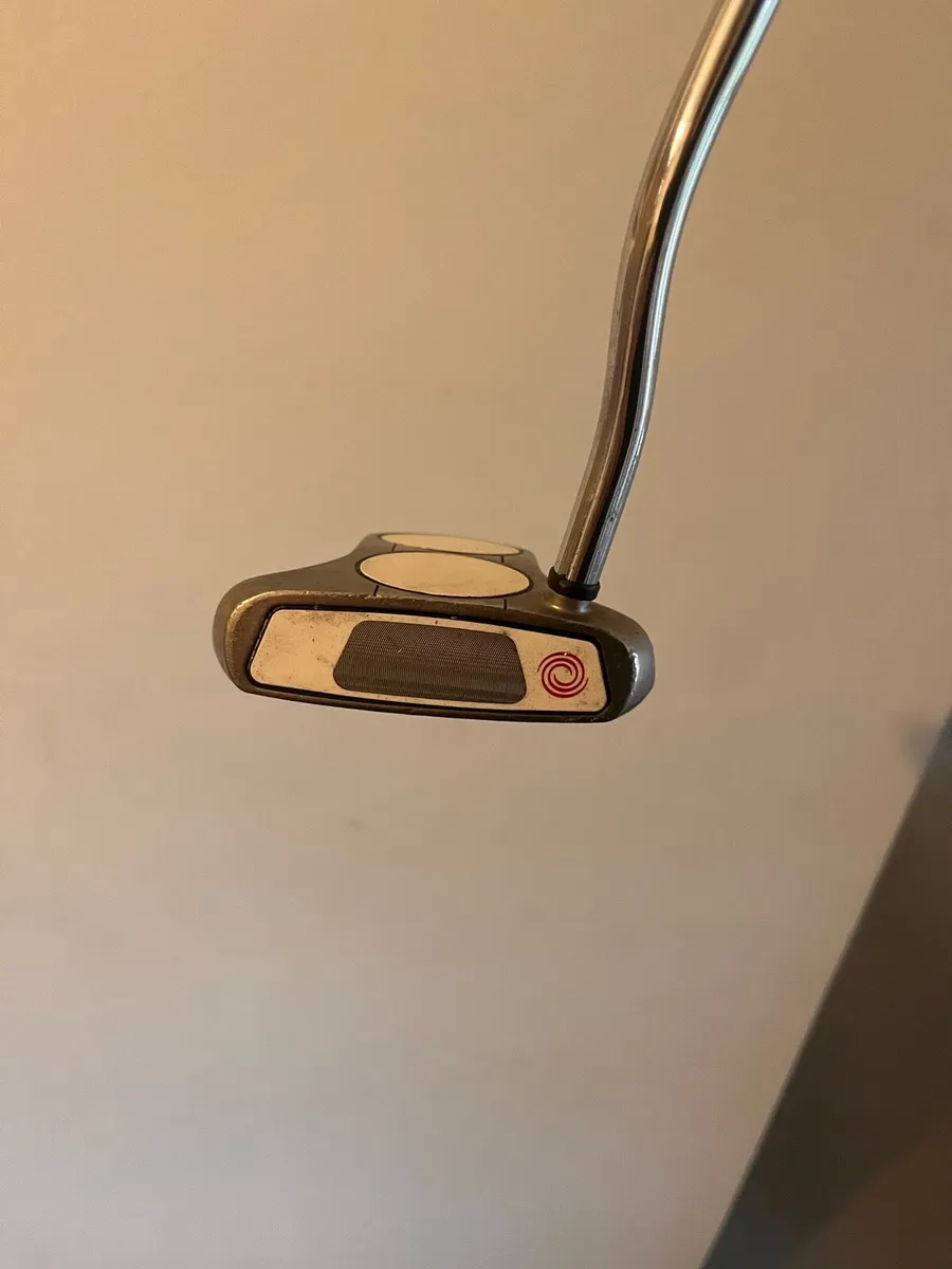Odyssey white steel 2 ball putter - Image 3
