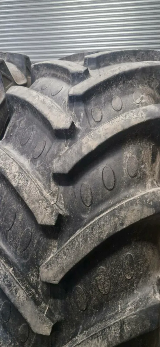 520/70r38 BKT - Image 2