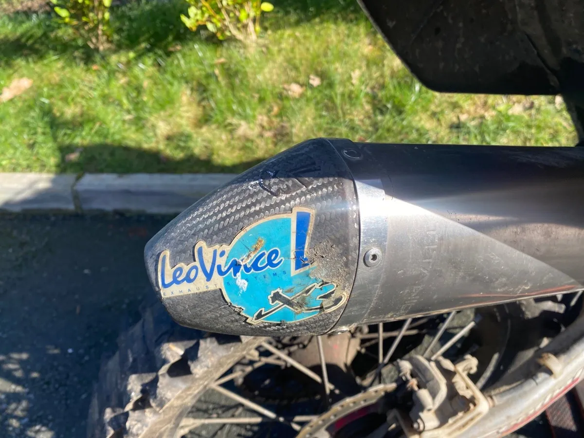 2011 and 2007 kxf 250 for breaking - Image 4