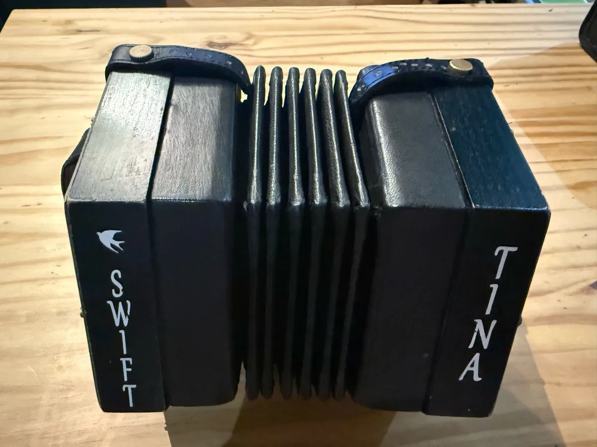 Tina swift concertina - Image 1