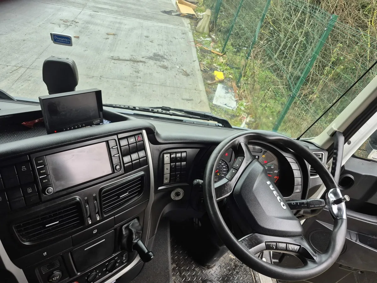 Iveco stralis hiway 2017 - Image 4