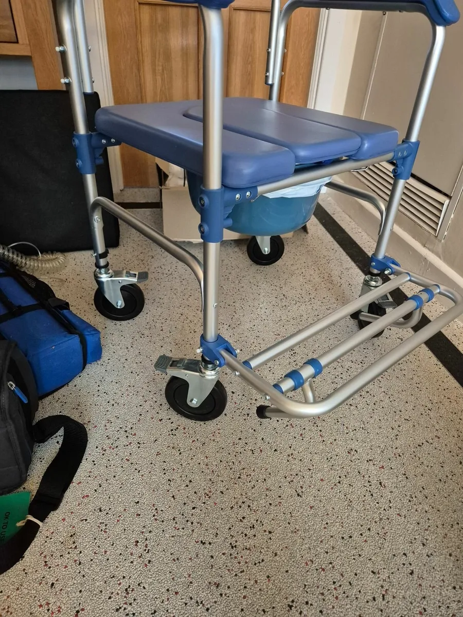 Commode toilet chair - Image 2