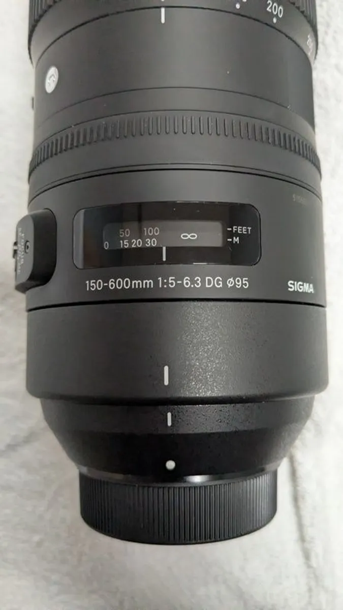 Sigma 150-600mm f/5-6.3 DG OS HSM - Nikon Fit - Image 3