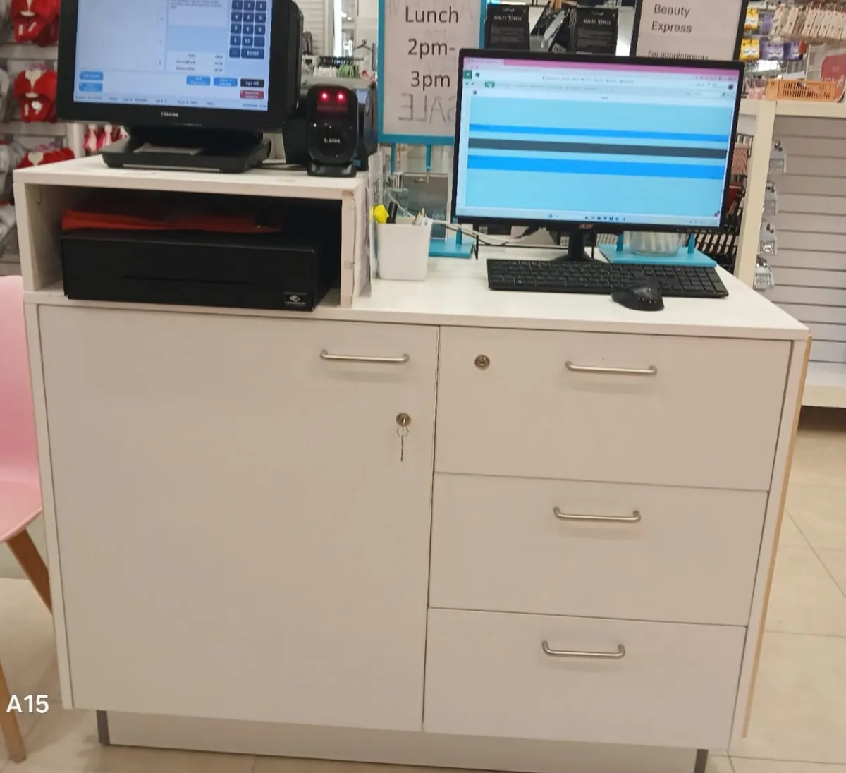 Reception Desk/Cash Desk - Image 2