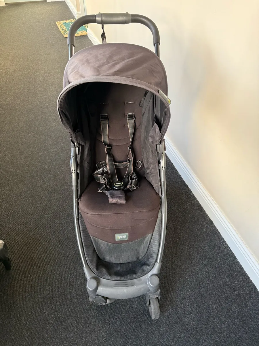 Stroller - Image 1