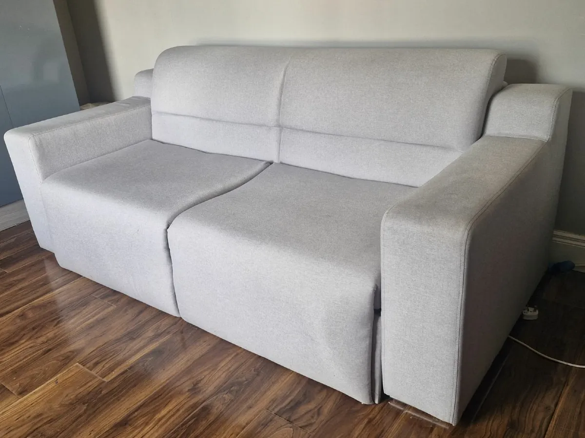 High Quality Sofa Bed - Image 1
