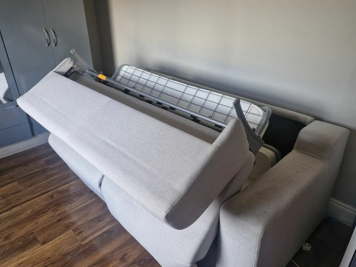 High Quality Sofa Bed - Image 4