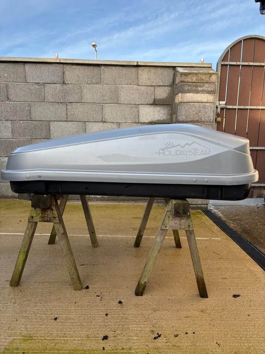 Roof Box - Image 1