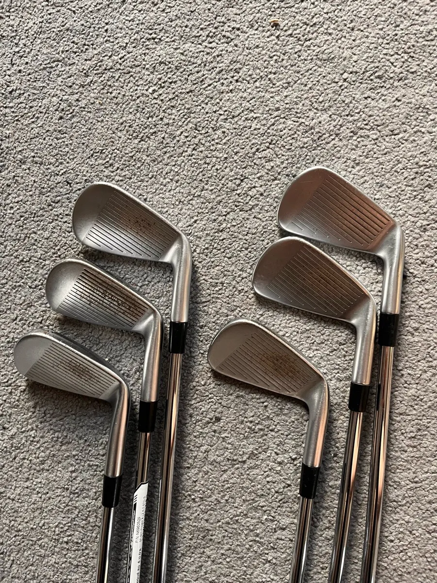 Taylormade P770 irons left handed (FREE SHIPPING) - Image 2