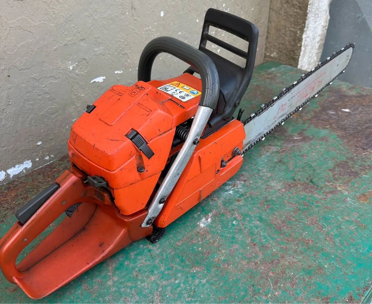 365 Husqvarna Chainsaw - Image 4