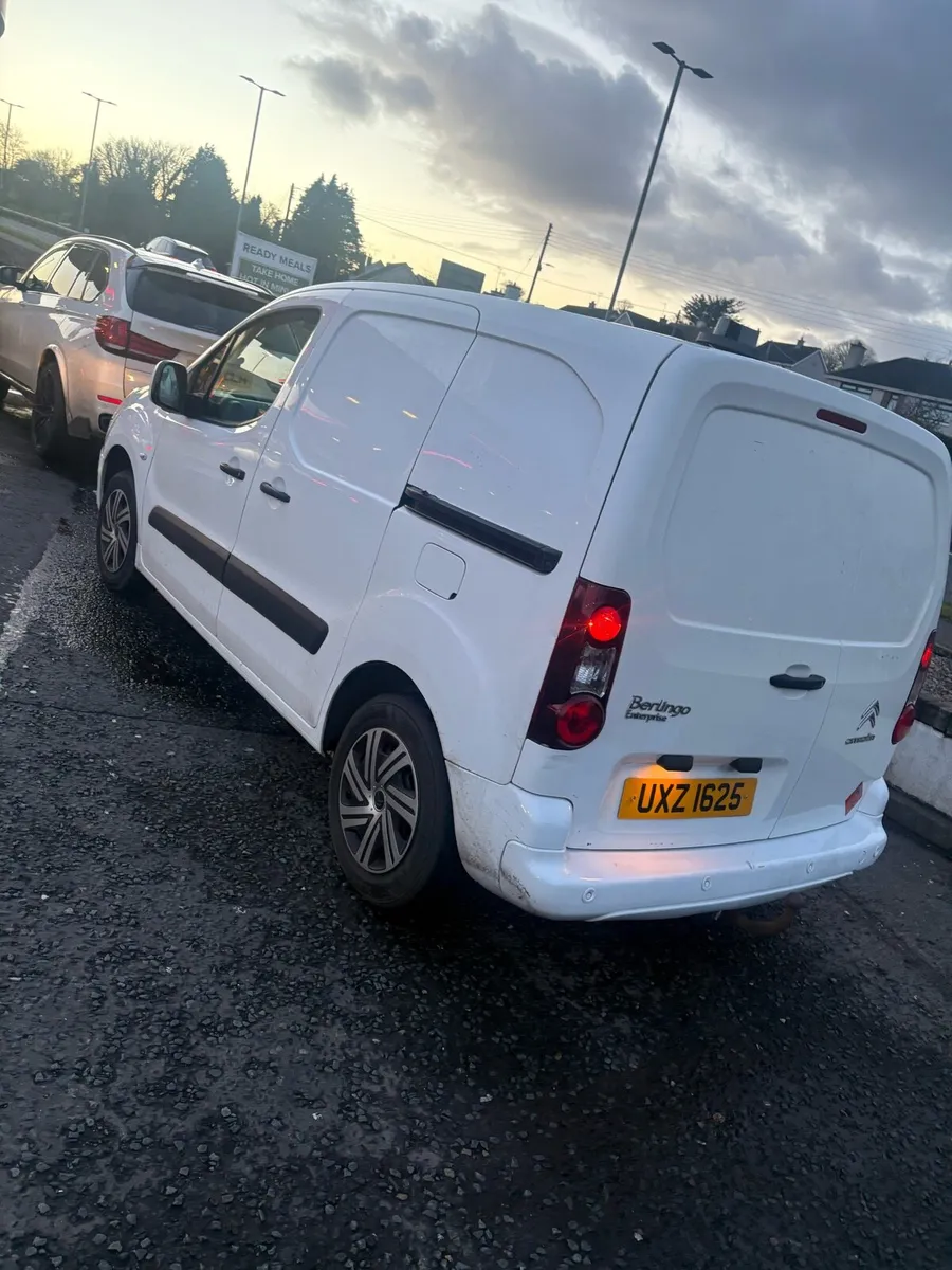 2017 citroen berlingo mot - Image 3