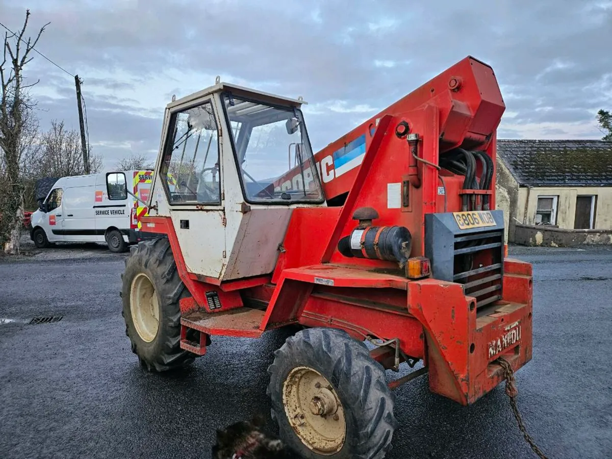 Manitou farm handler - Image 1