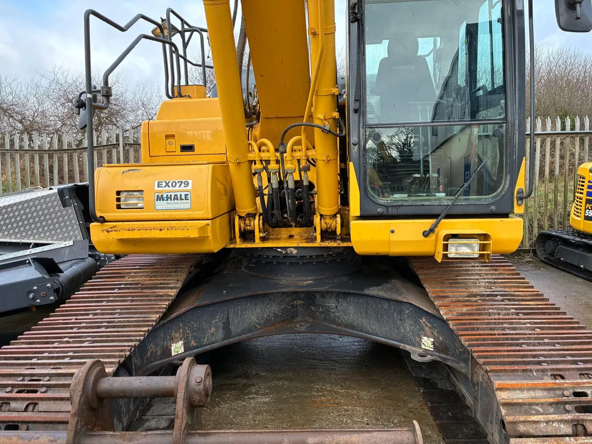 Komatsu PC210LCI-11 - Image 3