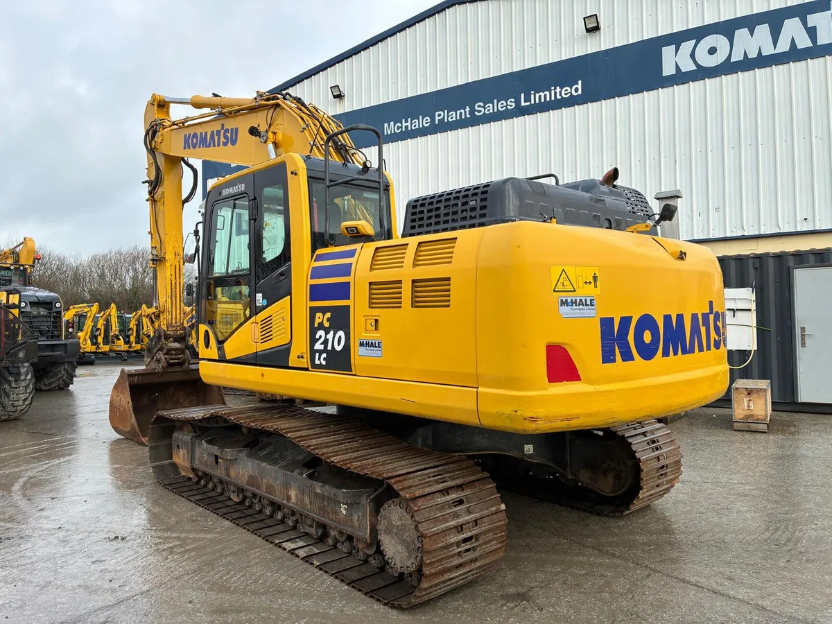 Komatsu PC210LC-11 - Image 3