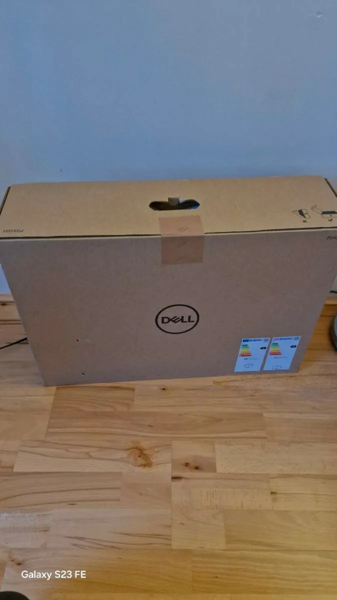 Dell 24 monitor 100hz full hd brand new - Image 1