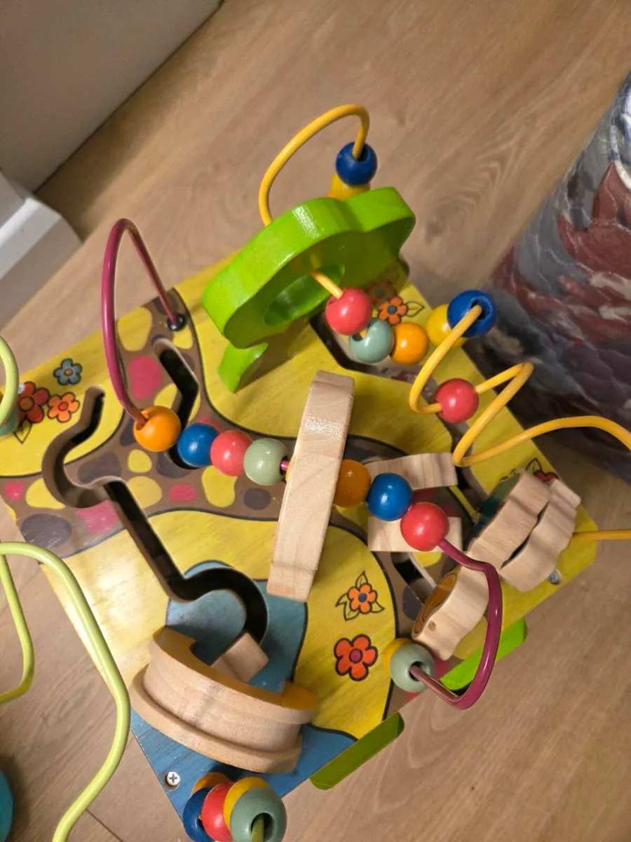 Battat Zany Zoo Wooden Activity Cube Assortment - Image 3