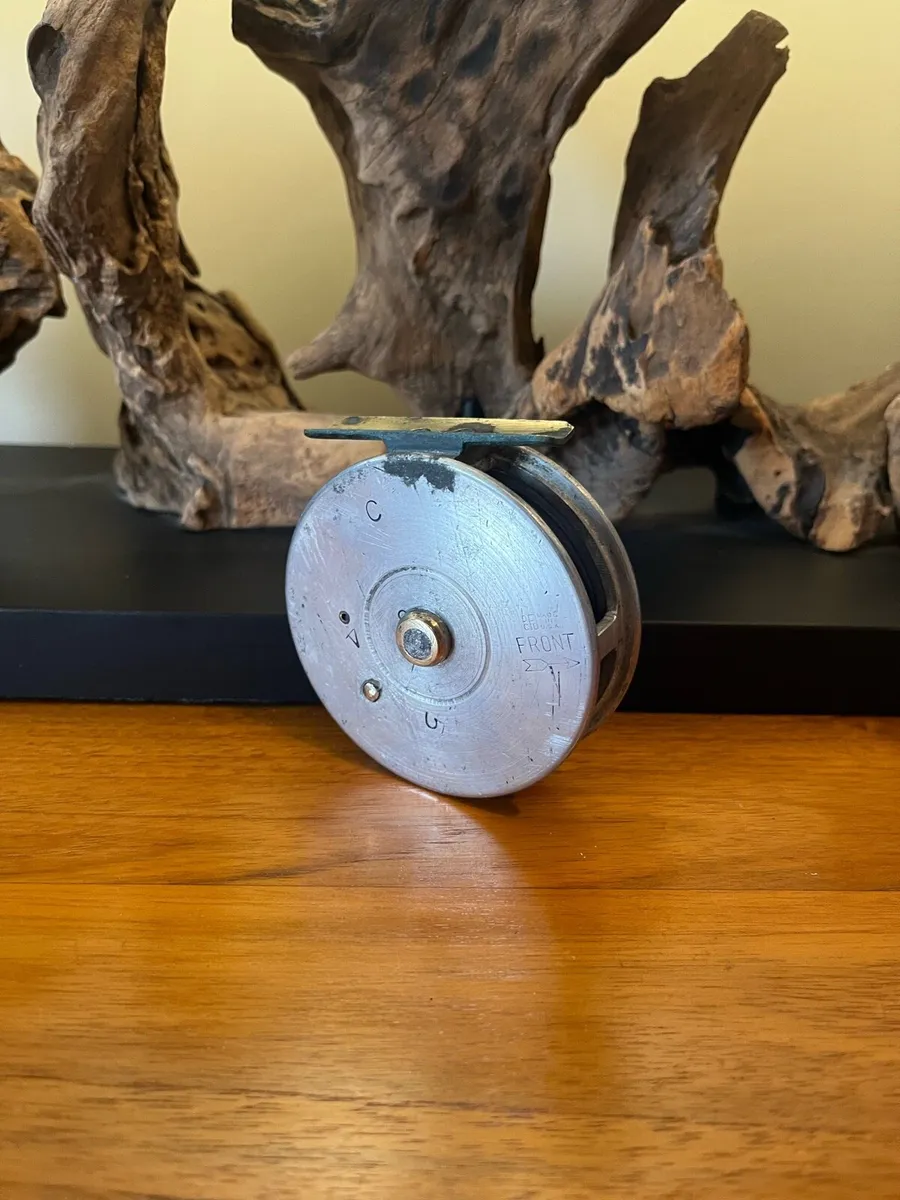Vintage American Trout Fly Fishing Reel - Image 2