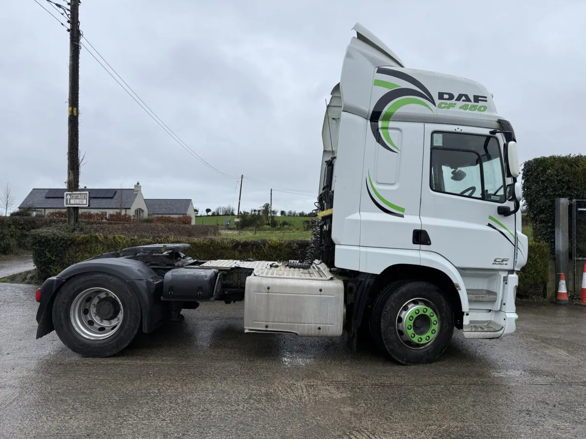2016 DAF CF 450 (4 x 2) **Online Auction** - Image 3