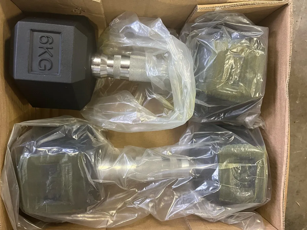 Hex Rubber Dumbbells (Brand new) - Image 4