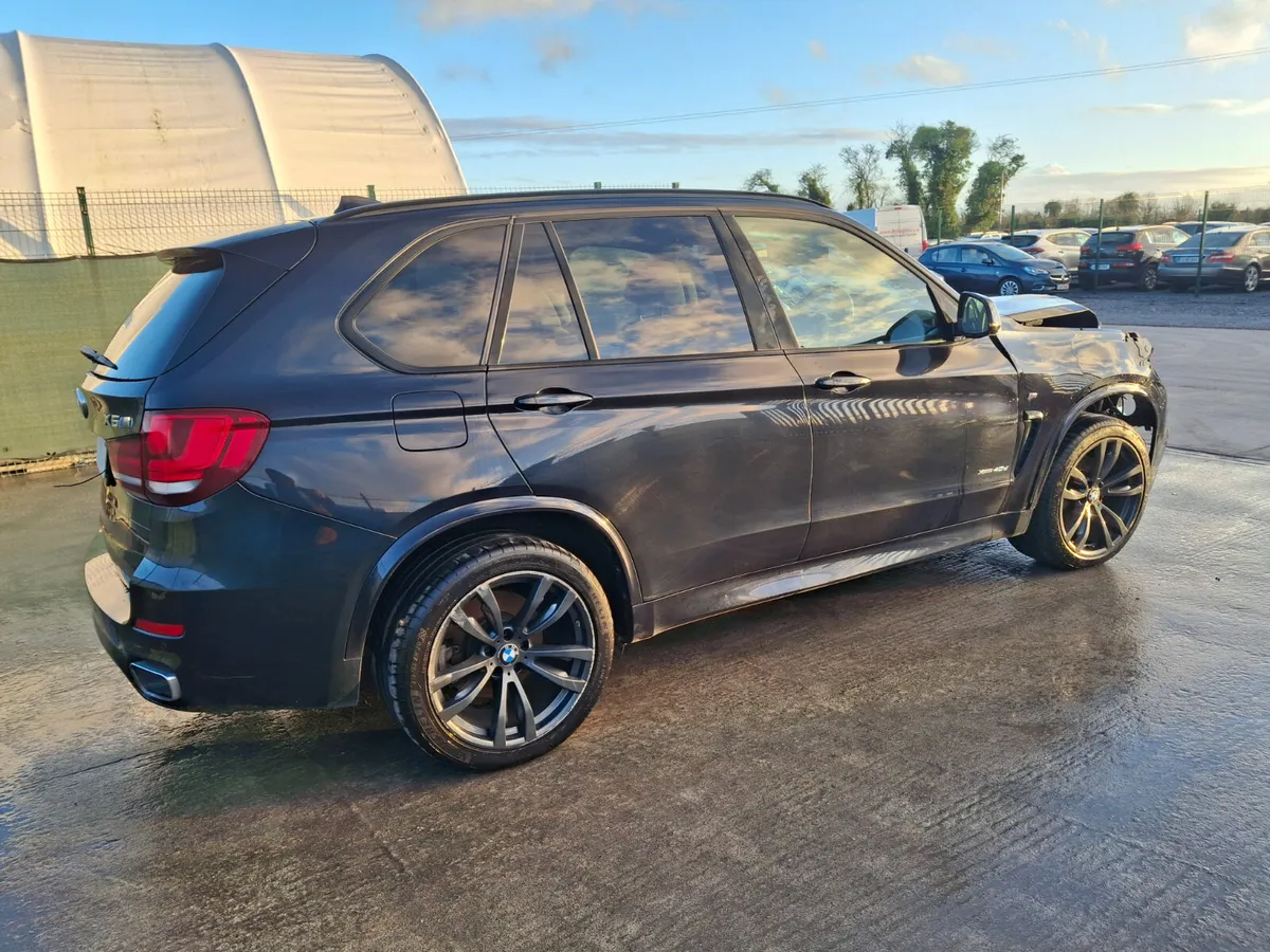 2017 Bmw X5  M Sport  7 seater  Automatic - Image 3