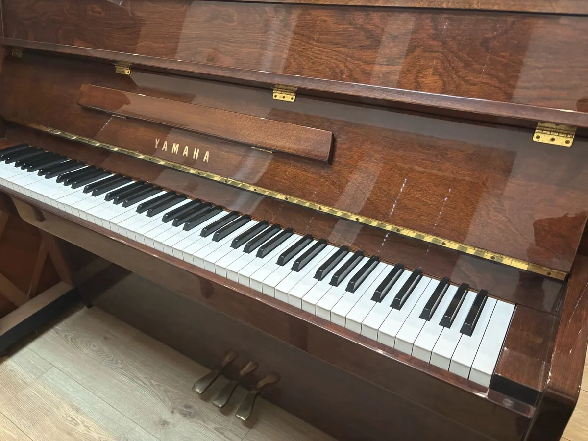 YAMAHA C108 - Image 1