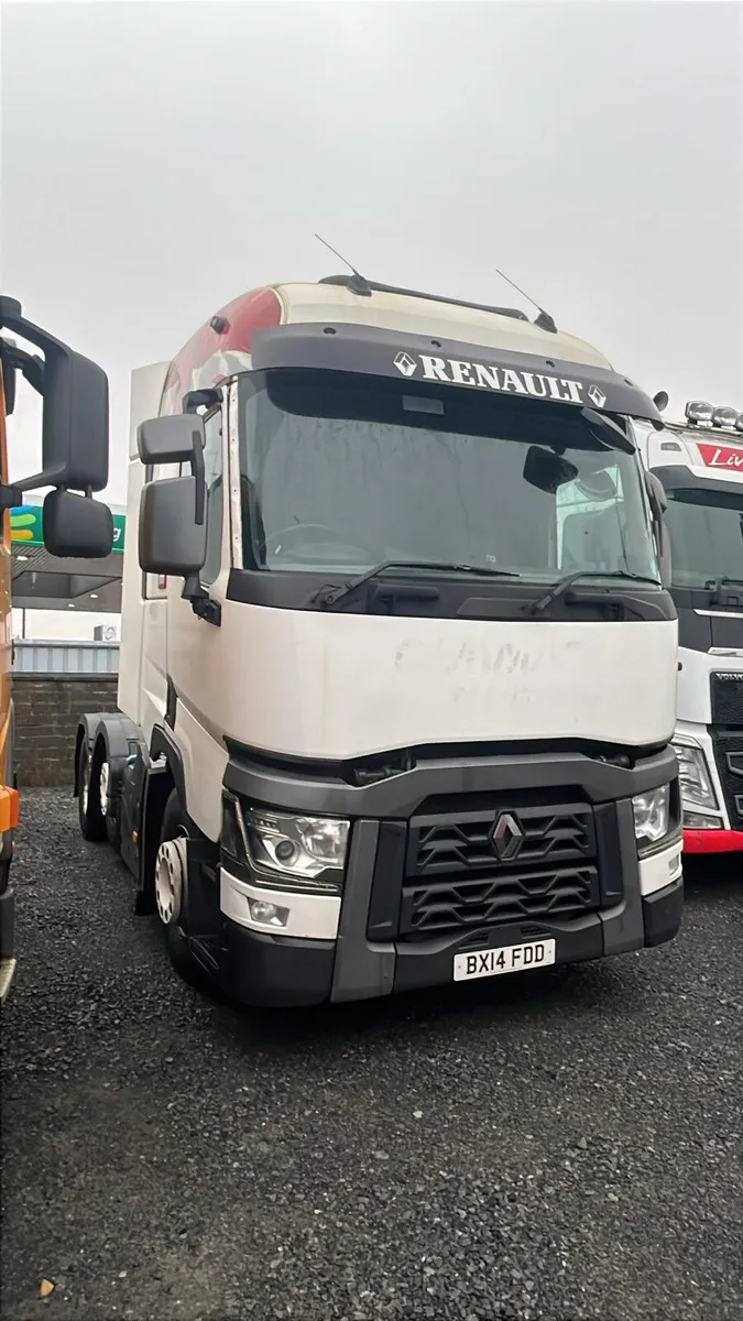 **WANTED** Renault Trucks