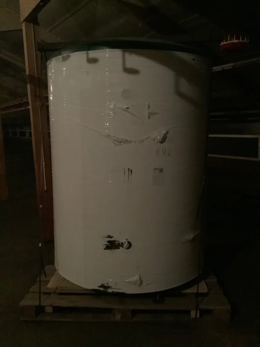 Buffer tank - Image 1