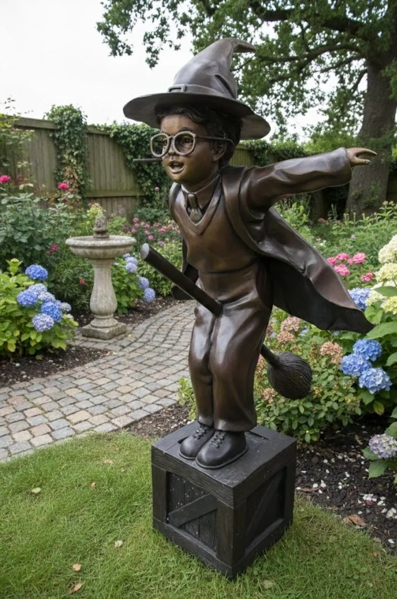 Bronze Harry Potter