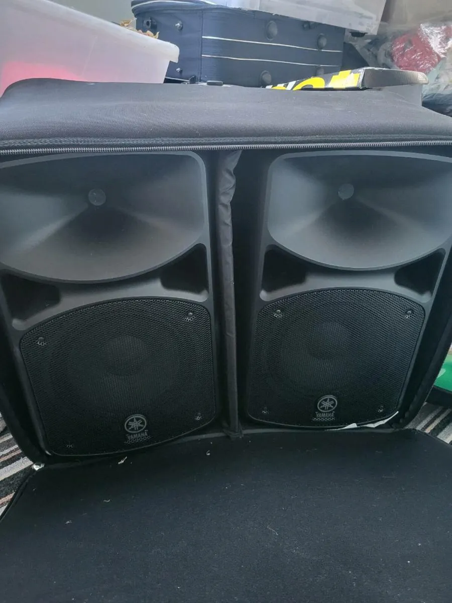 Yamaha stagepas 600i complete Pa system - Image 1