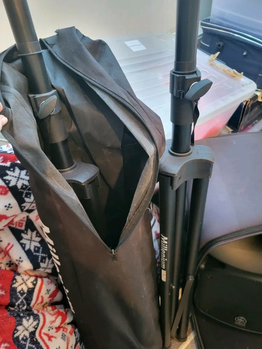 Yamaha stagepas 600i complete Pa system - Image 4