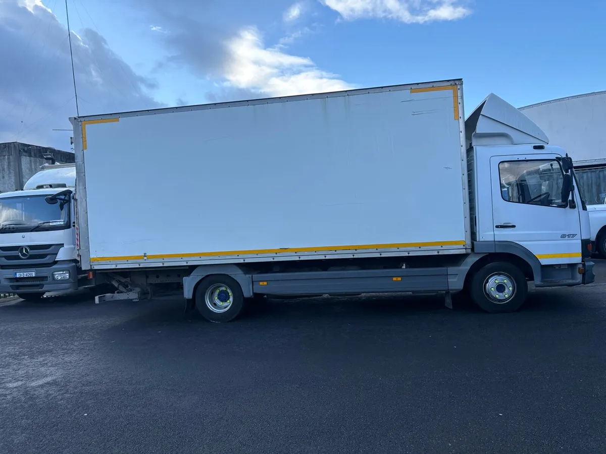 Mercedes Atego 817 - Image 1