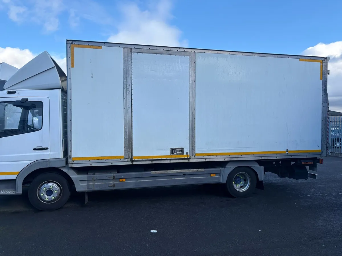 Mercedes Atego 817 - Image 3