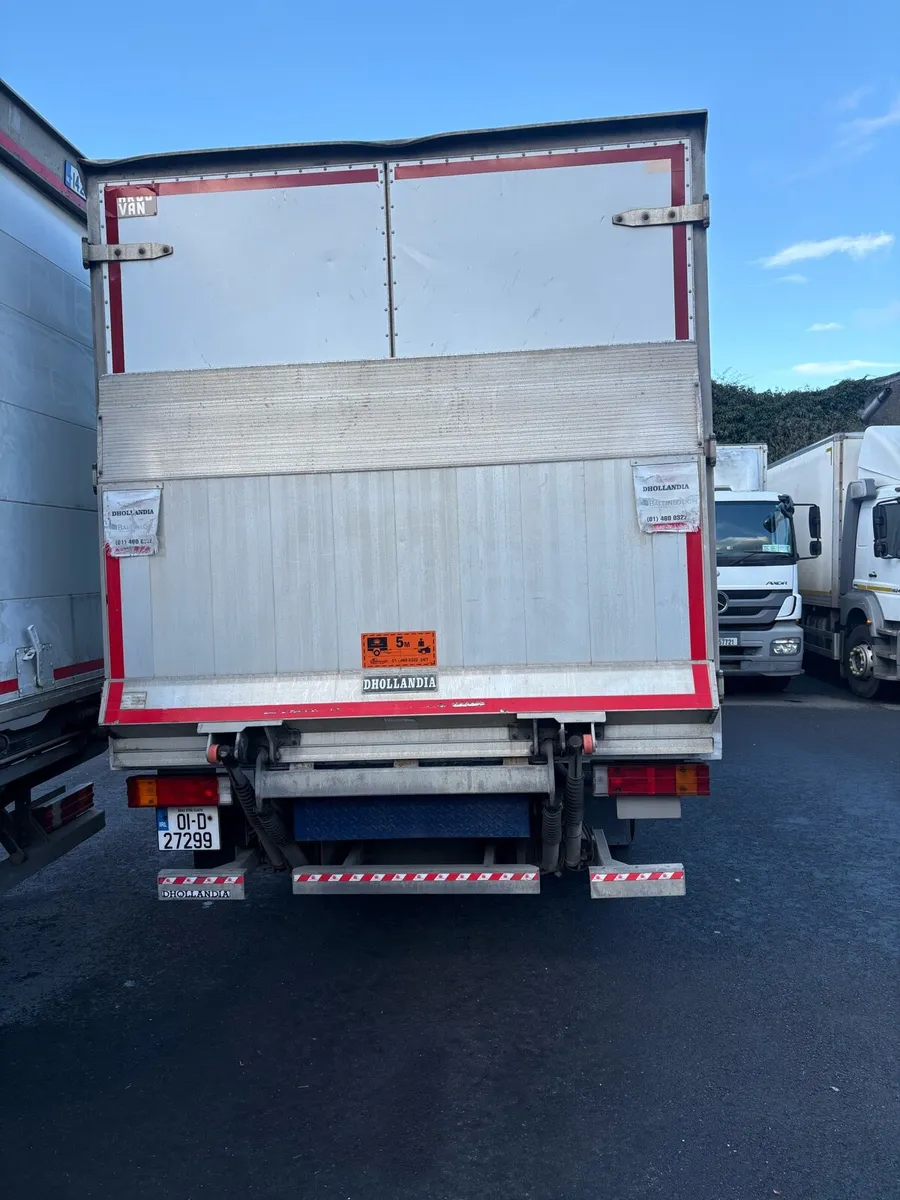 Mercedes Atego 817 - Image 4