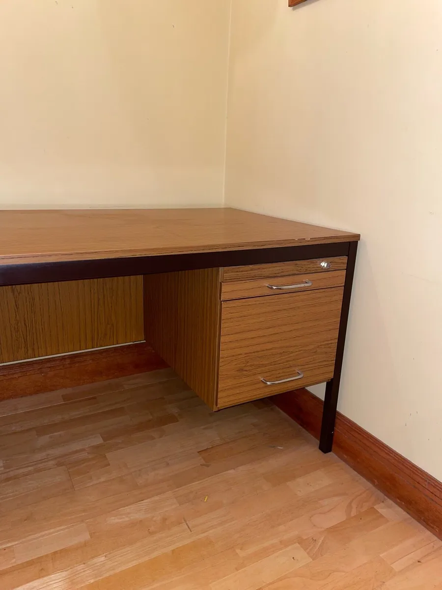 Office Desk - Image 2