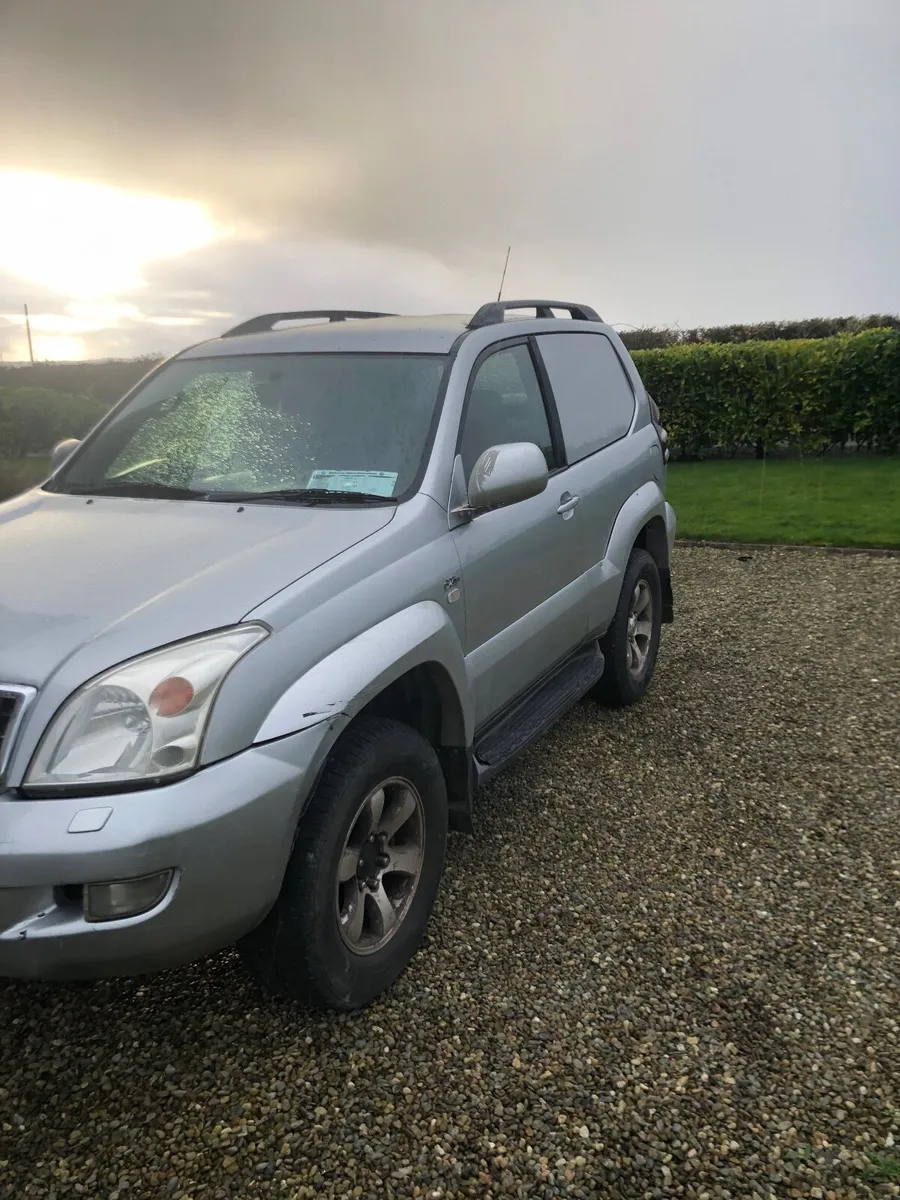 Toyota Land Cruiser 2007 - Image 3