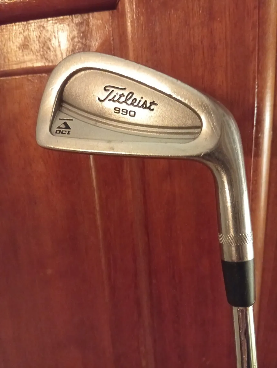 Titleist DCI 990 3 Driving Iron Immaculate  R Flex - Image 1