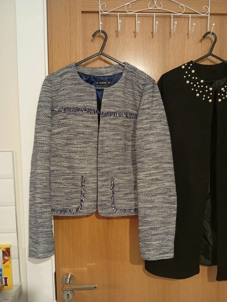 Womens Coat Bundle, size 8 - Image 3