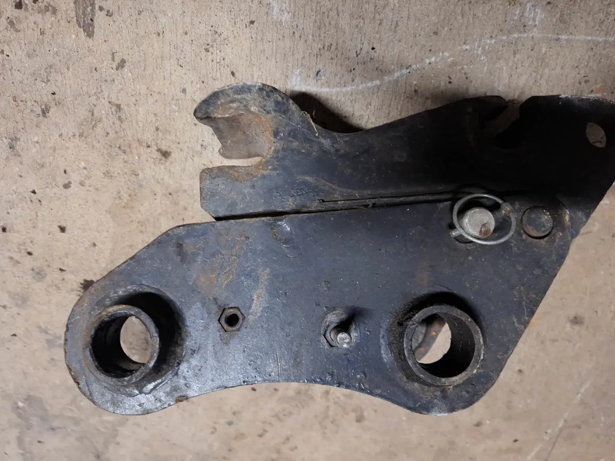 Manual Quick Hitch - Image 1