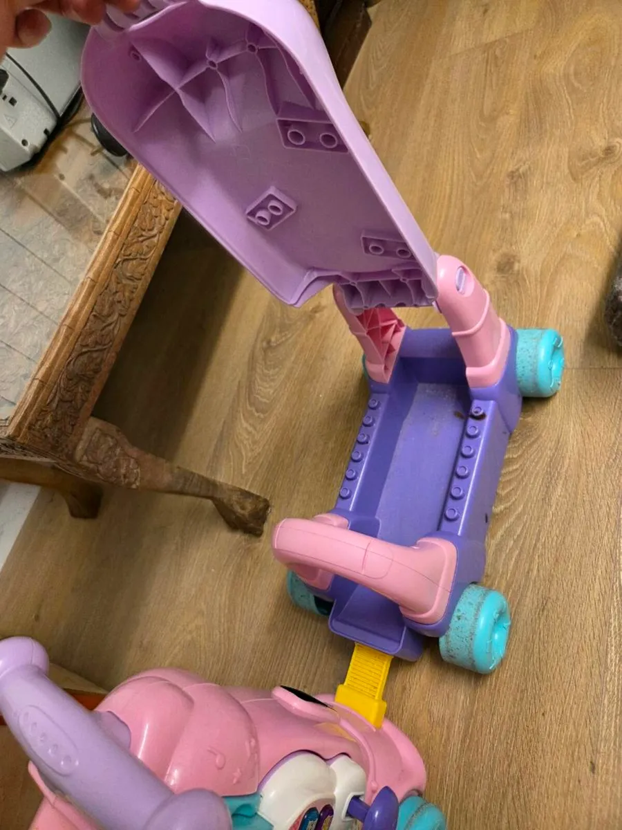 VTech 4-in-1 Alphabet Train Pink - Image 4