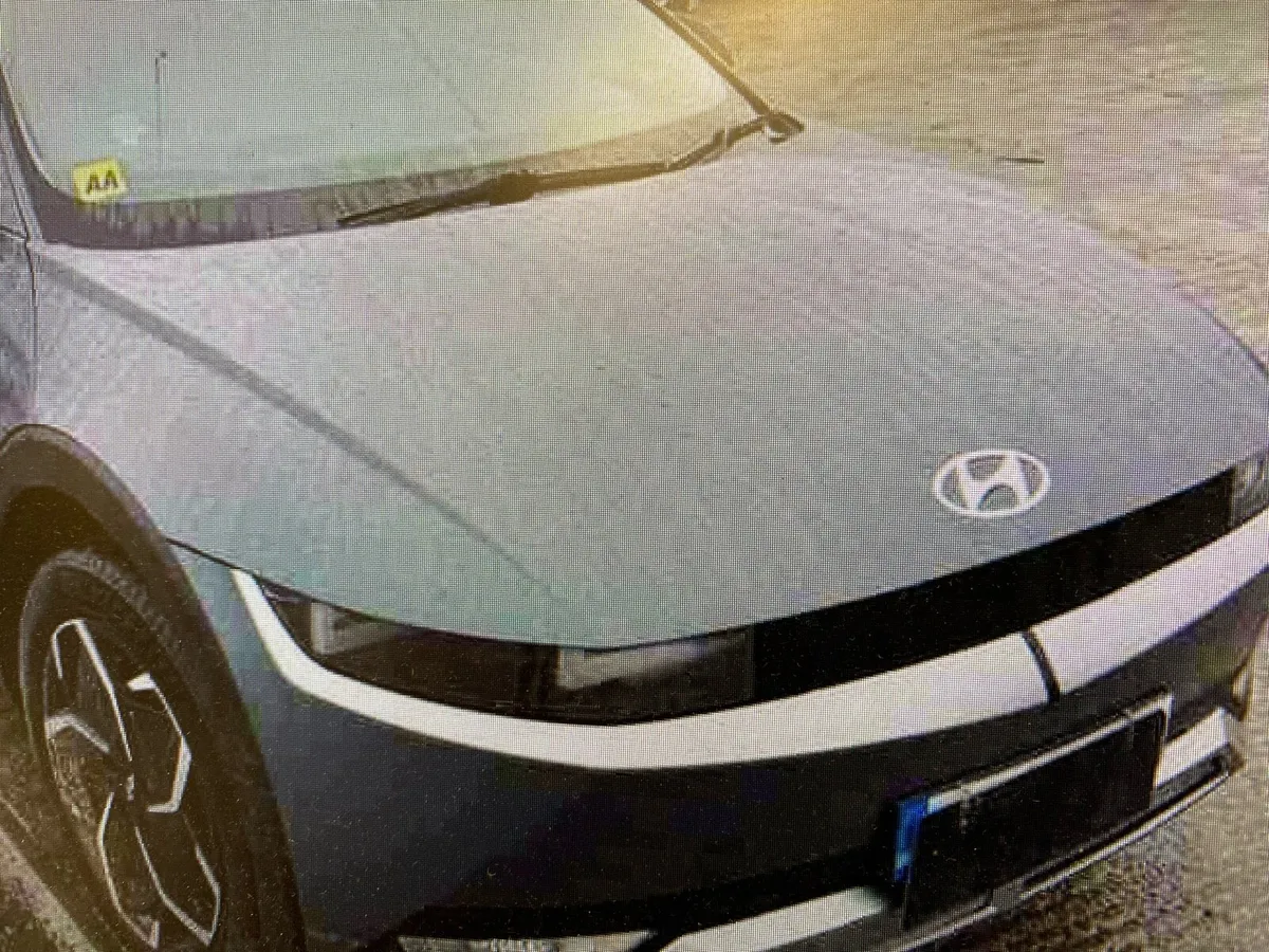 2023 Hyundai Ionia 5 - Image 3