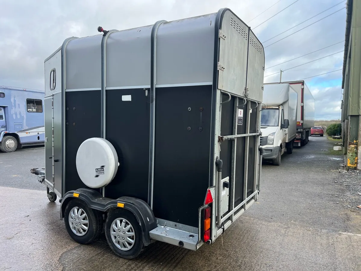 Ifor Williams Classic 510 horsebox - Image 3
